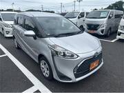 2020 TOYOTA SIENTA