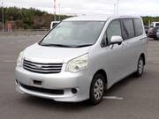 2012 TOYOTA NOAH YY
