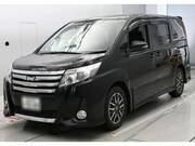 2015 TOYOTA NOAH