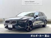 2021 VOLVO V60