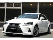 2018 LEXUS IS