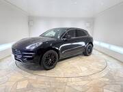 2016 PORSCHE MACAN