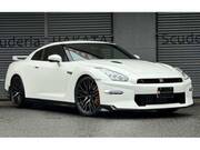 2024 NISSAN GT-R