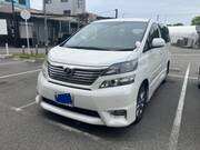 2011 TOYOTA VELLFIRE