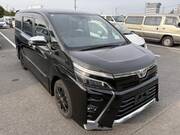 2021 TOYOTA VOXY