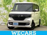 2017 HONDA N-BOX CUSTOM