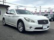 2011 NISSAN FUGA 250GT
