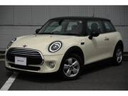 2018 BMW MINI COOPER