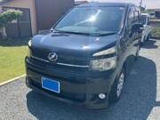 2010 TOYOTA VOXY X
