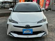 2020 TOYOTA PRIUS