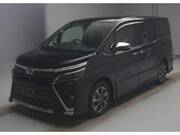 2018 TOYOTA VOXY