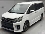 2017 TOYOTA VOXY