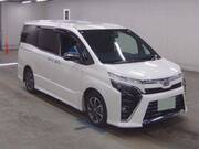 2020 TOYOTA VOXY
