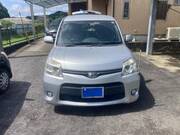 2011 TOYOTA SIENTA