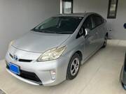 2014 TOYOTA PRIUS L