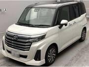 2023 TOYOTA ROOMY