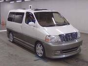2001 TOYOTA GRAND HIACE