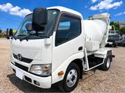 2016 HINO DUTRO