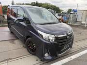 2017 TOYOTA NOAH