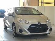 2016 TOYOTA AQUA S