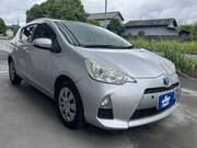 2013 TOYOTA AQUA