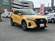 2022 NISSAN KICKS