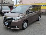 2014 TOYOTA NOAH