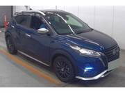 2022 NISSAN KICKS