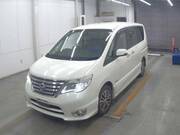 2015 NISSAN SERENA