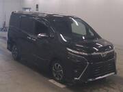 2021 TOYOTA VOXY