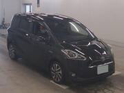 2018 TOYOTA SIENTA