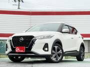 2020 NISSAN KICKS