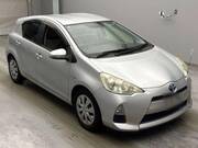 2013 TOYOTA AQUA S