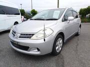 2011 NISSAN TIIDA