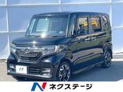 2017 HONDA N-BOX CUSTOM
