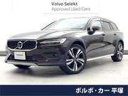 2019 VOLVO V60