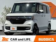 2017 HONDA N-BOX