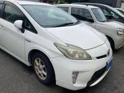 2013 TOYOTA PRIUS S
