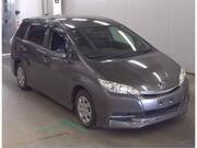 2013 TOYOTA WISH