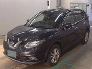 2016 NISSAN X-TRAIL