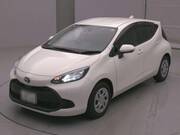 2024 TOYOTA AQUA