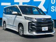 2022 TOYOTA NOAH