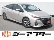 2019 TOYOTA PRIUS PHV