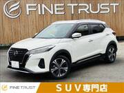 2021 NISSAN KICKS