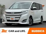 2020 TOYOTA NOAH