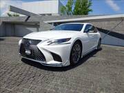 2018 LEXUS LS