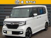 2019 HONDA N-BOX CUSTOM