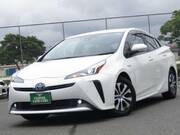 2019 TOYOTA PRIUS