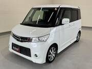 2012 NISSAN ROOX