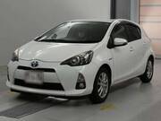 2014 TOYOTA AQUA